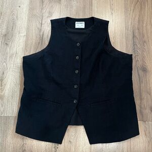 Old Navy Black Sleeveless Button-Front Vest